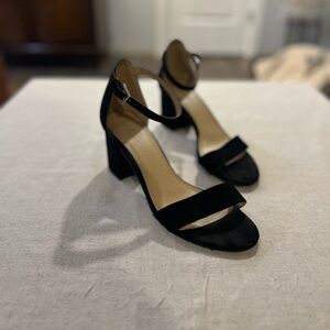 Black Chinese Laundry Heels